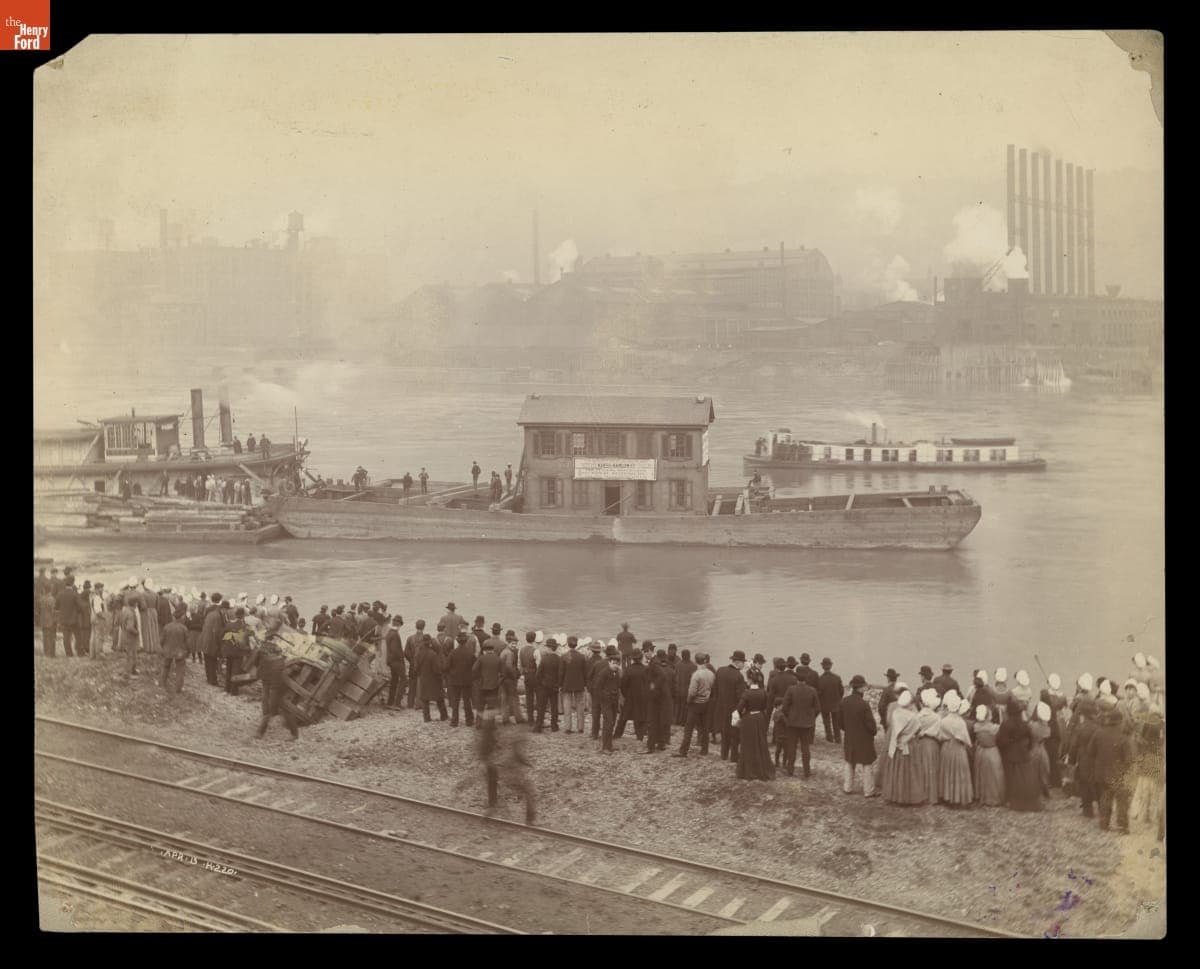 Moving the Heinz House by Barge on the Allegheny River to Pittsburgh, Pennsylvania, 1904