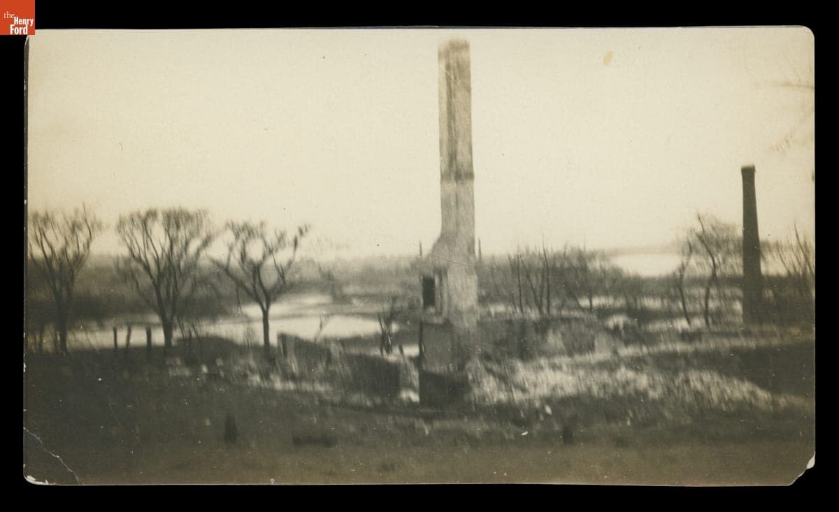 Ruins in Salem, Massachusetts after the 1914 Fire