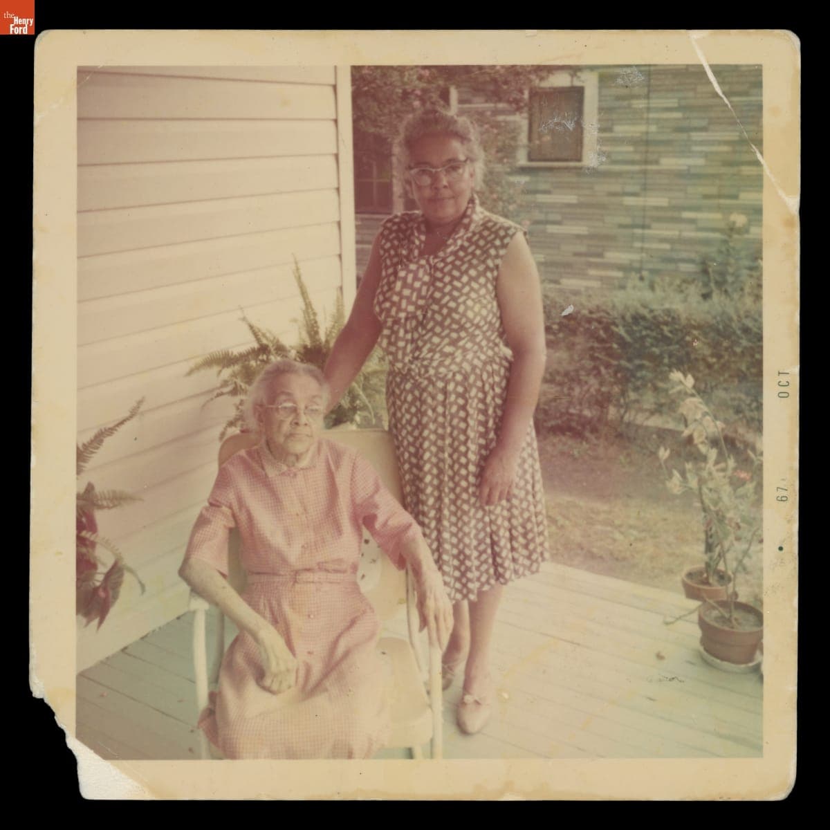 Emma Richardson (seated) with Daughter, Juanita Richardson Sherrod, 1967