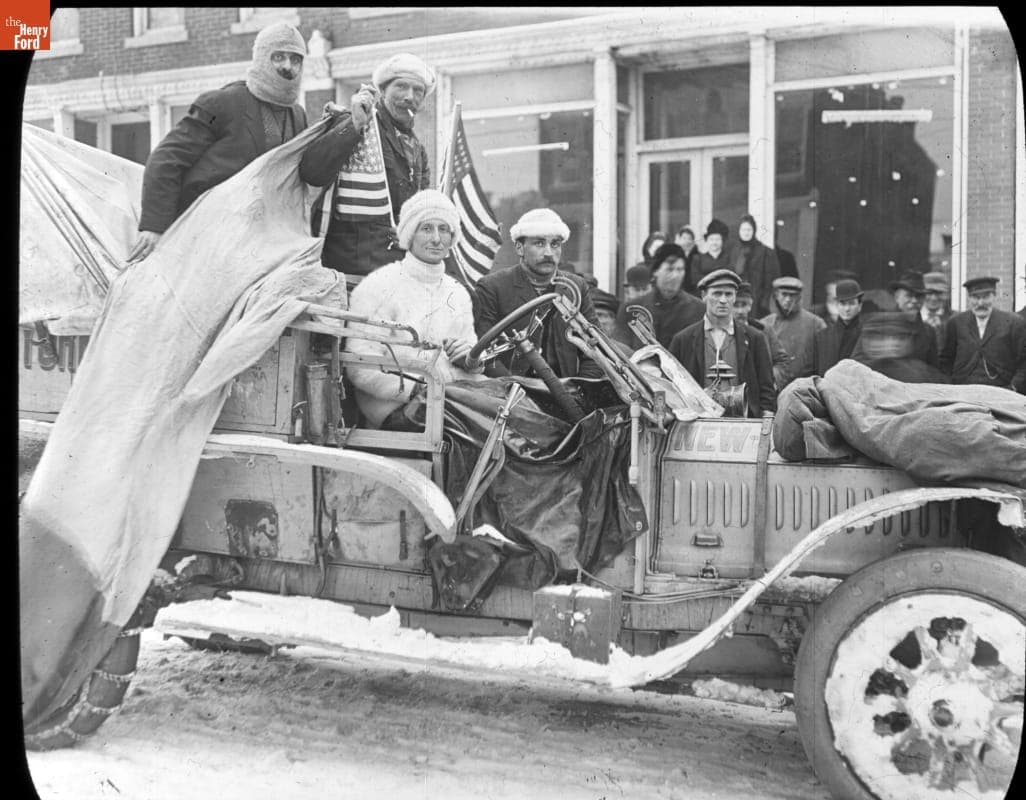 French De Dion-Bouton and Team in Chicago, Illinois during the New York to Paris Race, 1908