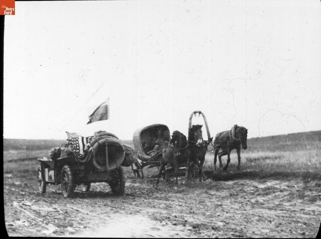 Post Wagon Passing the Thomas Flyer, Russia, New York to Paris Race, 1908