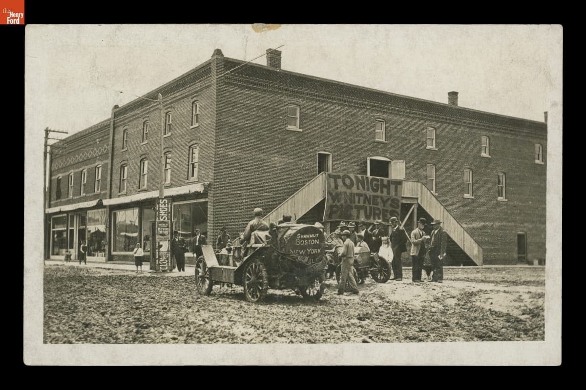Shawmut Race Car in Goodland, Kansas during the New York to Seattle Race, 1909