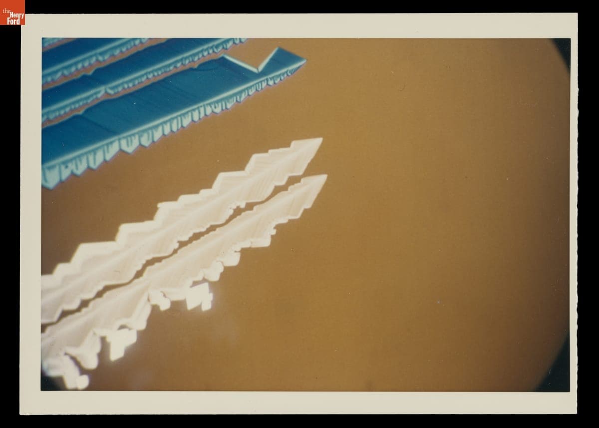 Crystal Growth, "Trichloracetic Acid"