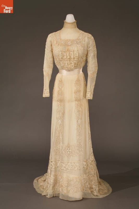 Lace Dress Worn by Elizabeth Virginia Palmer, 1897-1900