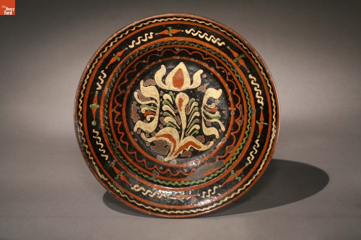 Moravian Dish with Stylized Tulip Design in Center, circa 1800