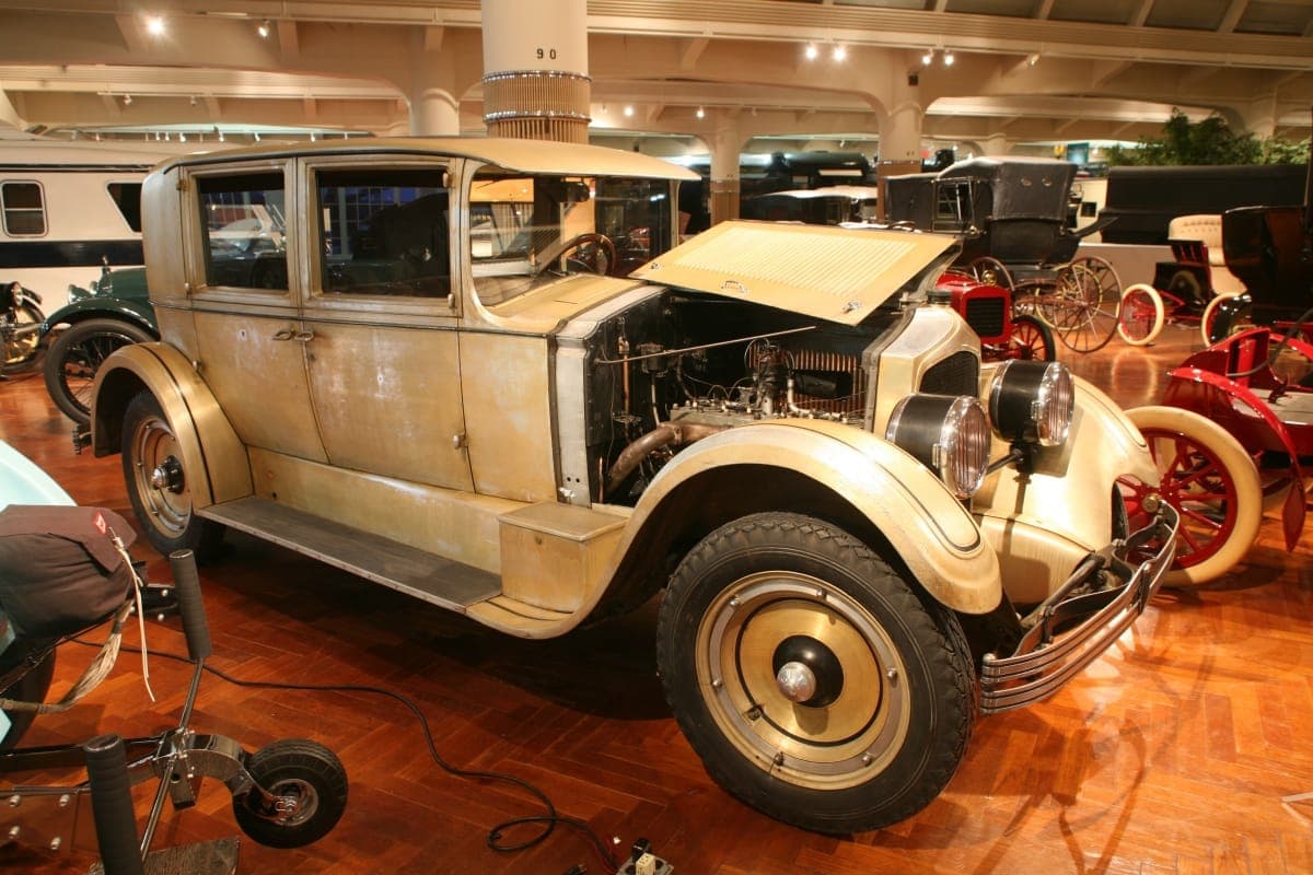 1925 ALCOA Aluminum Sedan