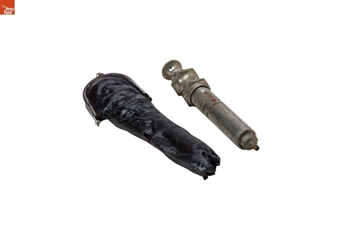 Syringe with Case, circa 1900