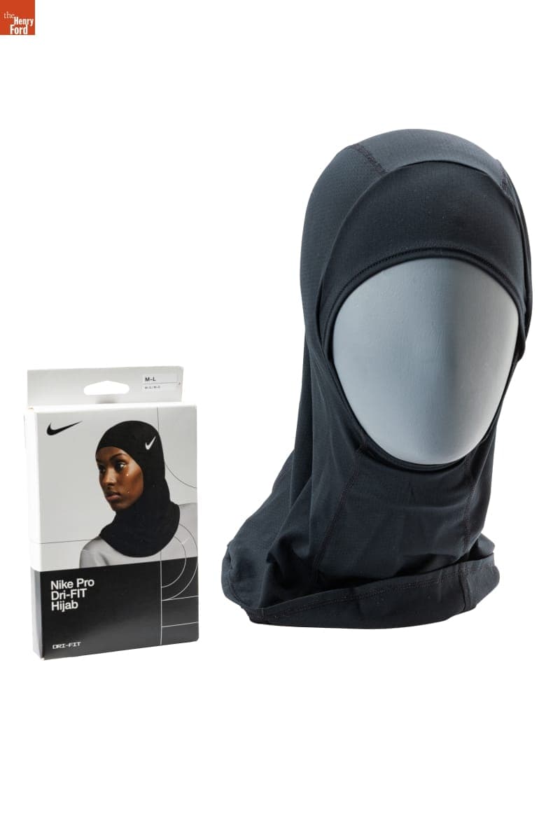 Nike Pro Dri-FIT Hijab, 2025