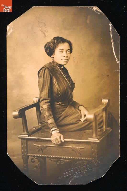African American Woman, 1910-1915