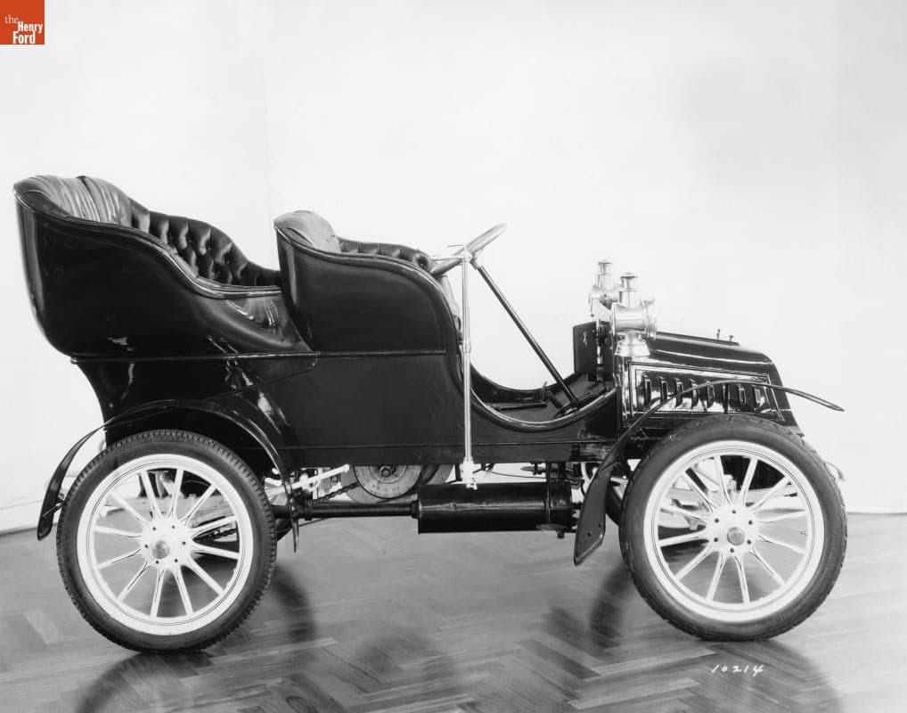 1904 Pope-Hartford Touring Car