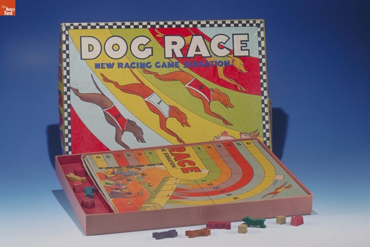 Dog Race Game, 1937-1945