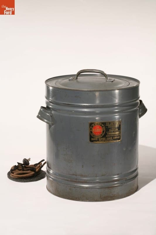 Marvel Electric Cooker and Baker, circa 1900
