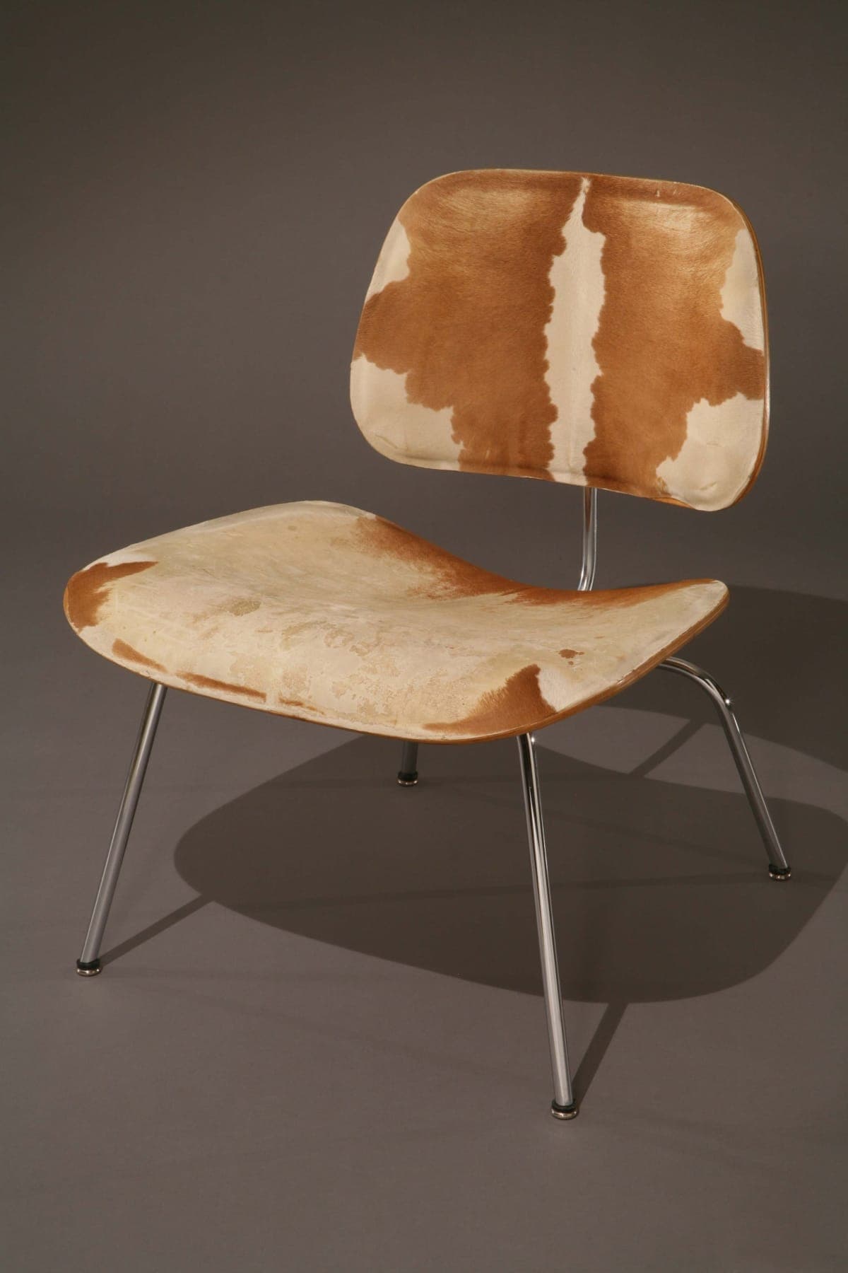 Lounge Chair Metal with Calfskin Upholstery, 1950-1953