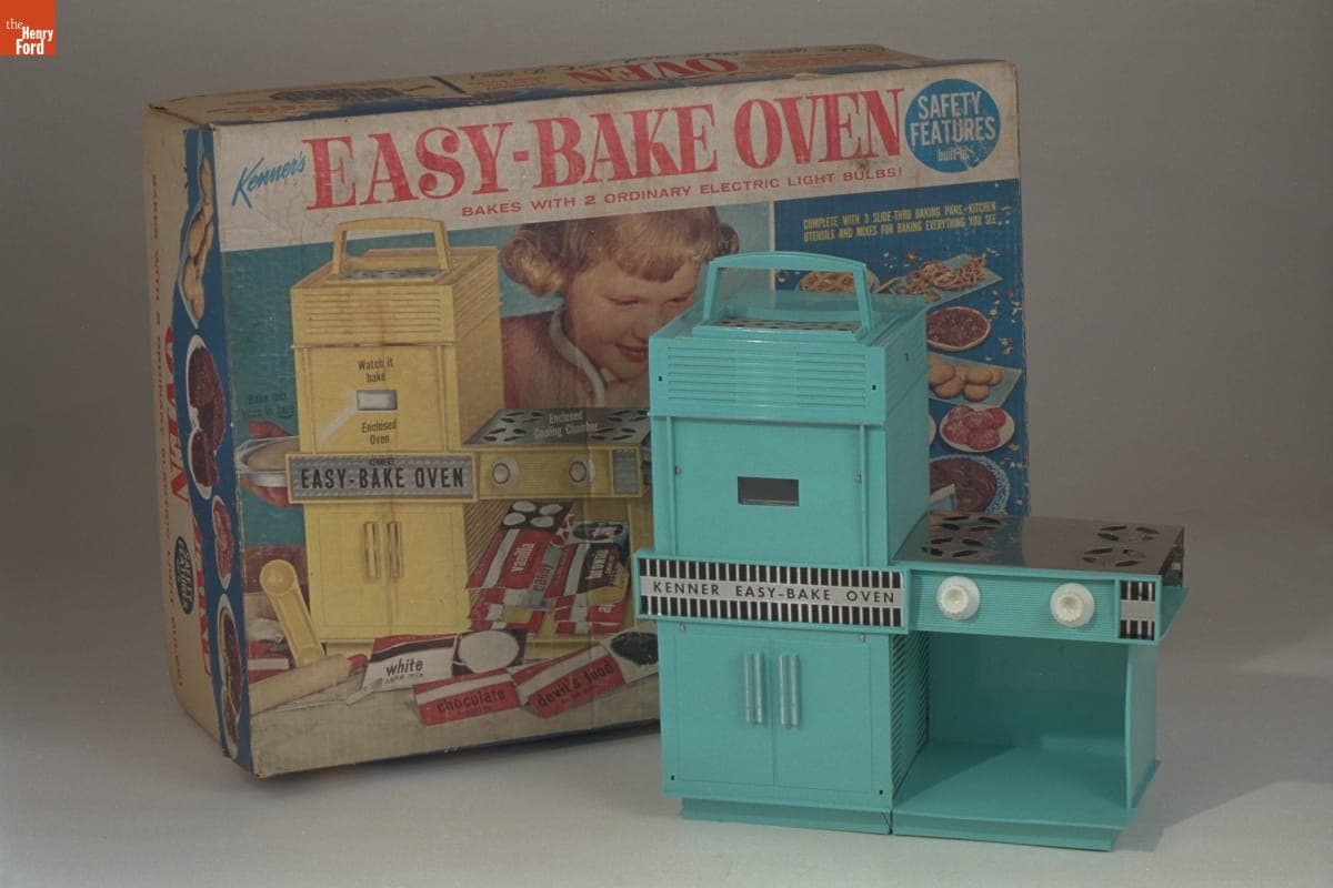 Easy Bake Oven, 1964
