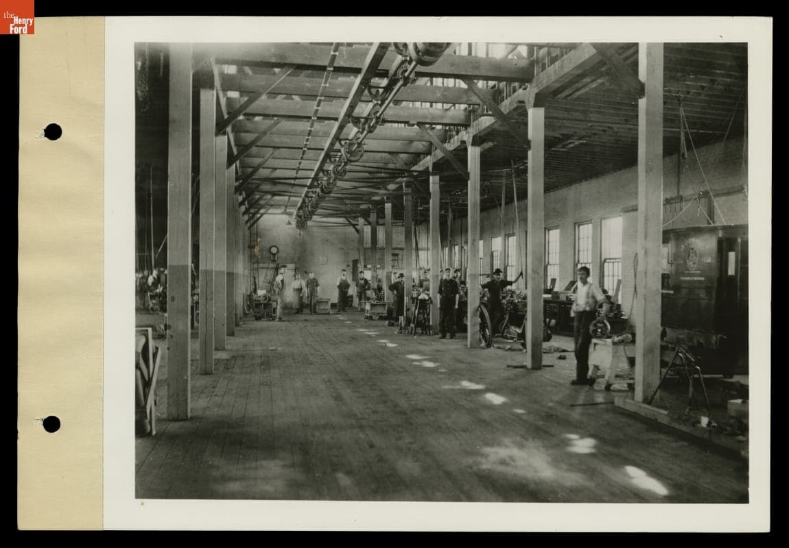 Interior of Detroit Automobile Company, circa 1900