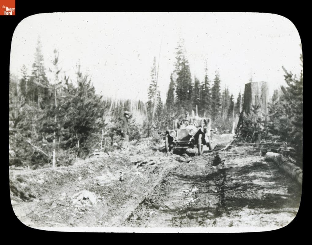 Thomas Flyer on a Logging Road during the Pathfinder Tour before the New York to Seattle Race, 1909
