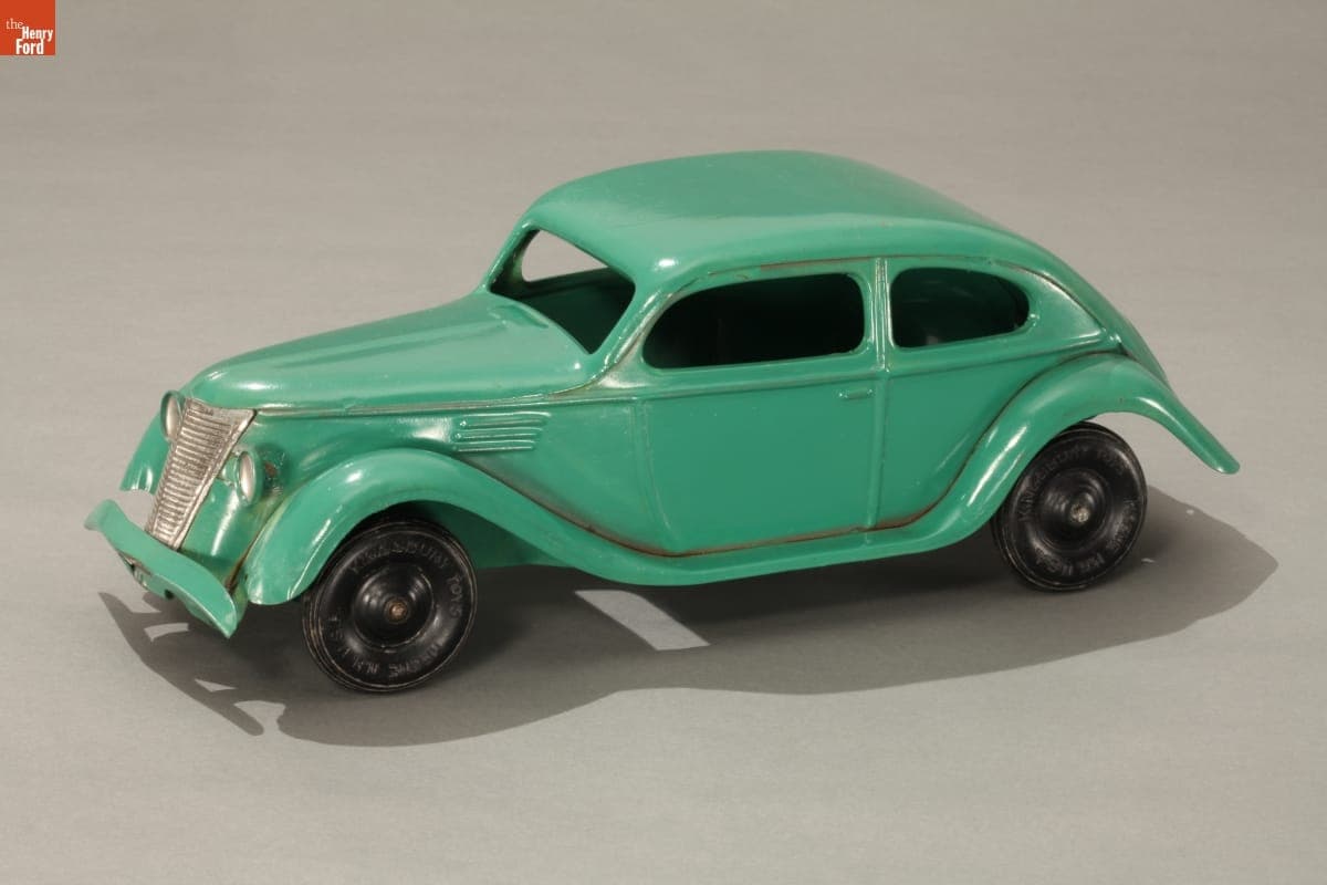 Windup Toy Car, 1935-1941