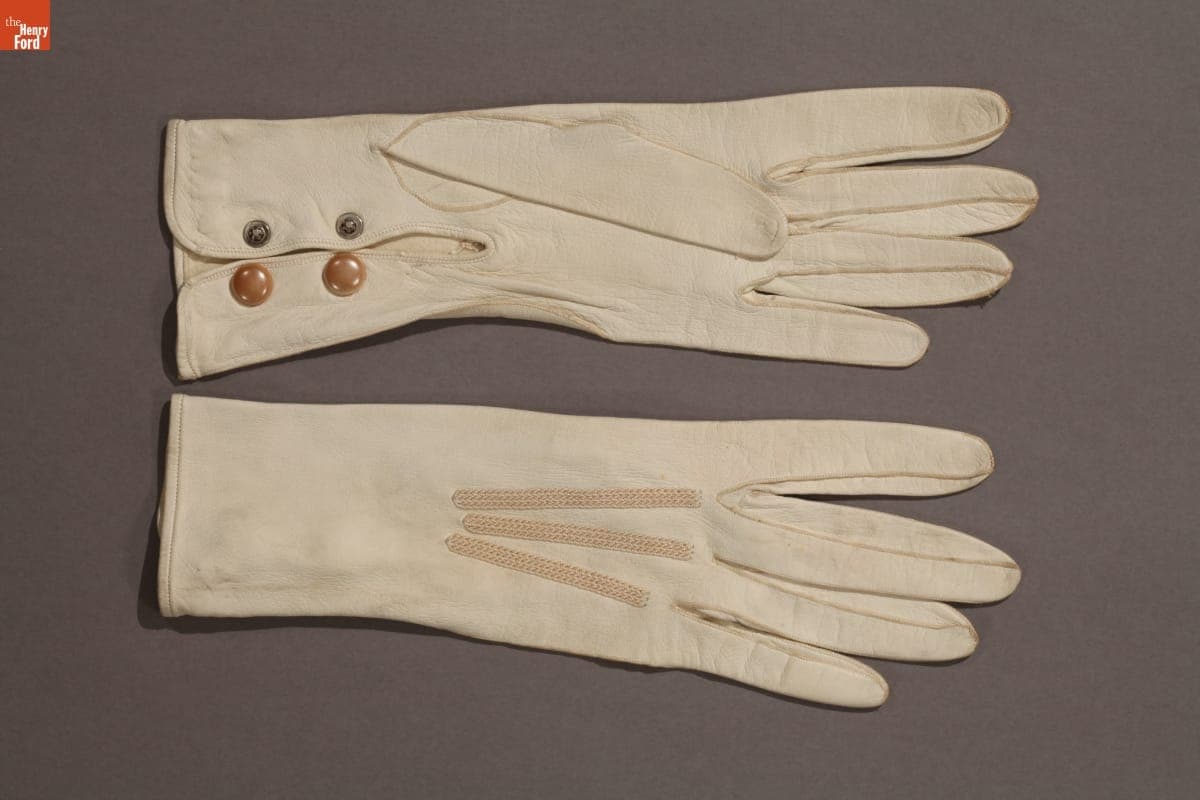 Ladies Leather Gloves, 1920-1930