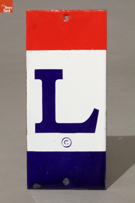 Lincoln Highway Marker, 1915-1925