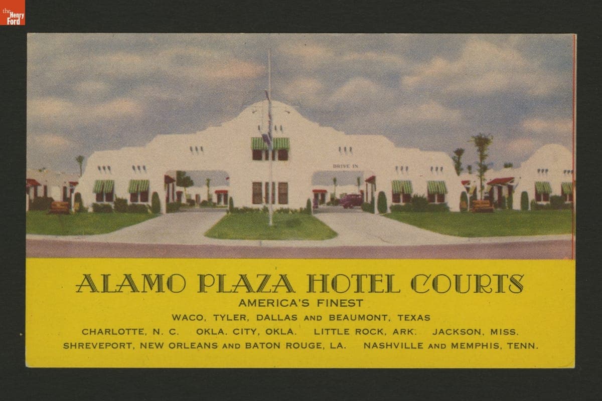 Postcard, Alamo Plaza Hotel Courts, circa 1930