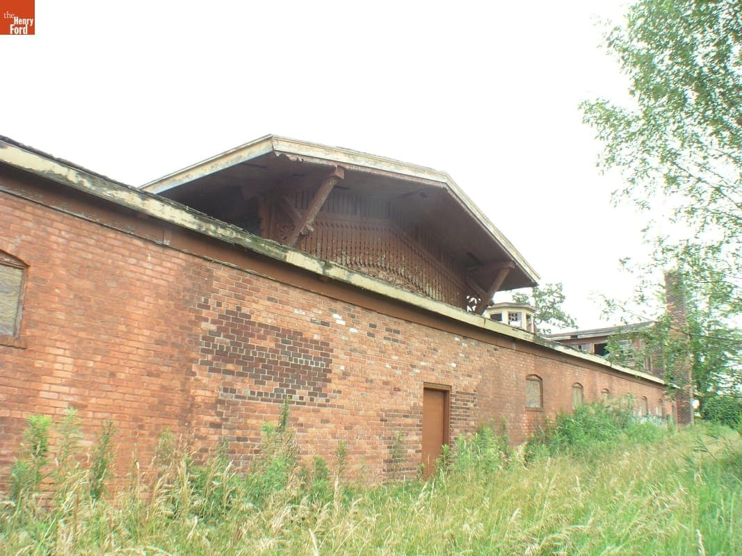 Dismantling the Riding Stable (Originally the Detroit Central Market Building) at Belle Isle, Detroit, Michigan, 2003