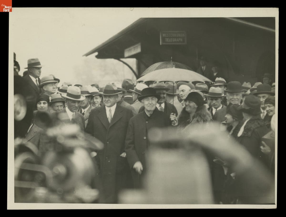 Henry Ford, Herbert Hoover, Thomas Edison, Lou Hoover, Clara Ford and Mina Edison Arrive for Light's Golden Jubilee