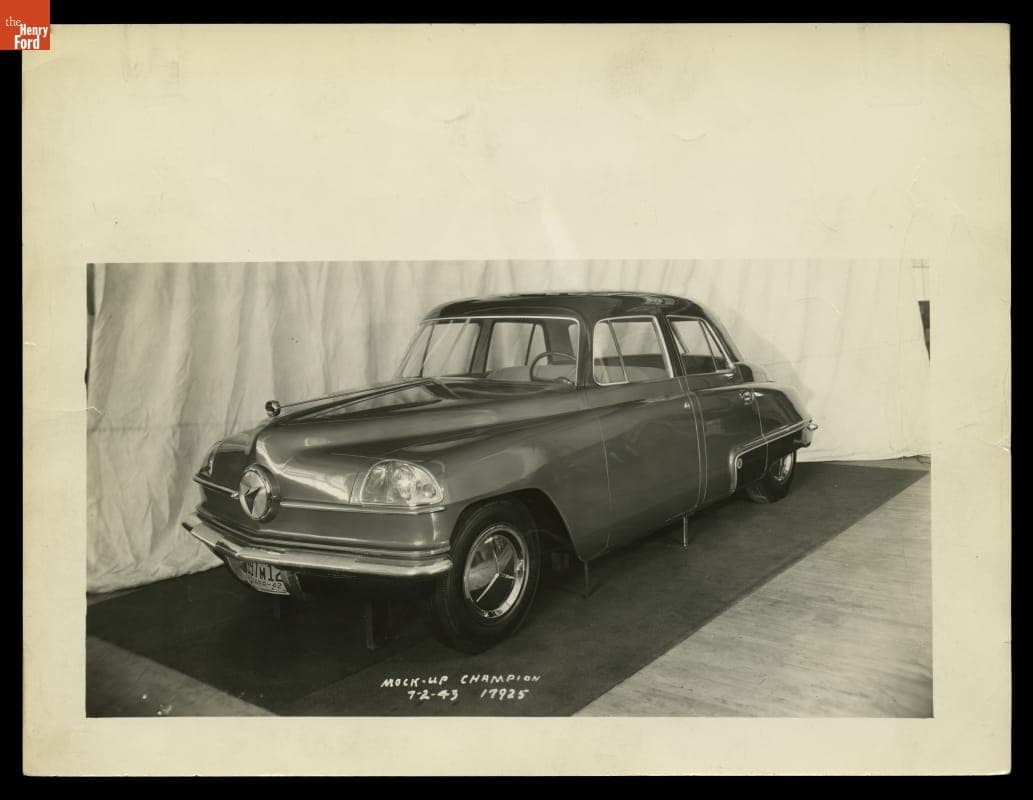 Studebaker Champion Mock-Up, 1943