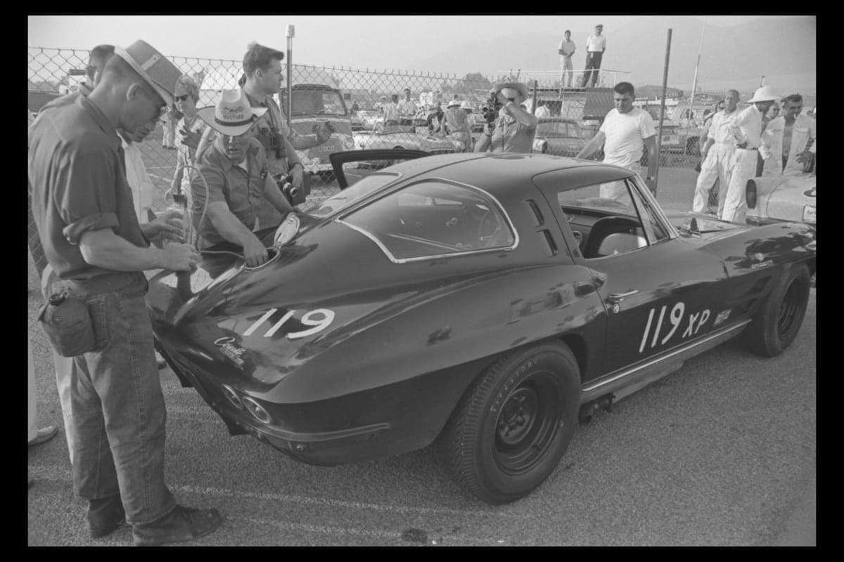 Chevrolet Corvette Sting Ray at 3-Hour Endurance Race, Riverside, California, October 13, 1962