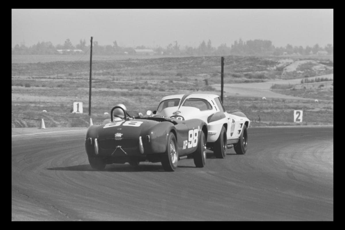 Shelby Cobra and Chevrolet Corvette Stingray in 3-Hour Endurance Race, Riverside, California, October 13, 1962