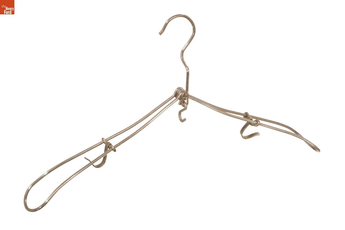 Folding Clothes Hanger