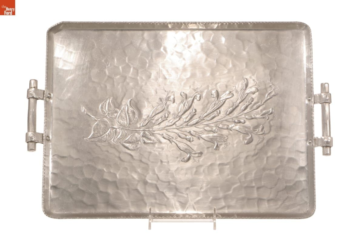 Everlast "Forged Sage" Tray, 1939-1946