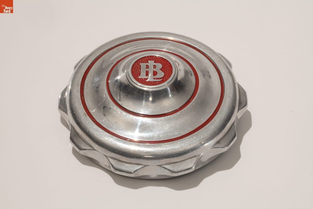 Leach-Biltwell Hubcap, circa 1921