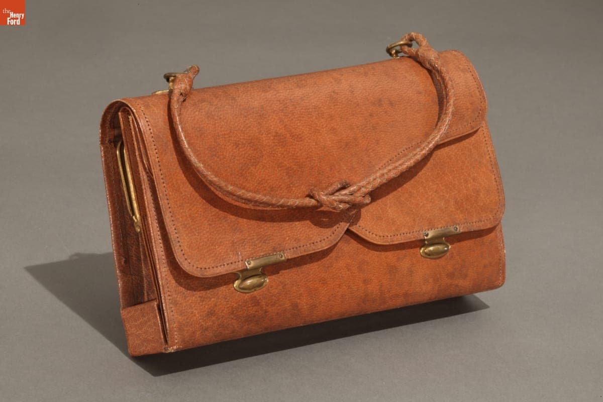 Purse, 1930-1945