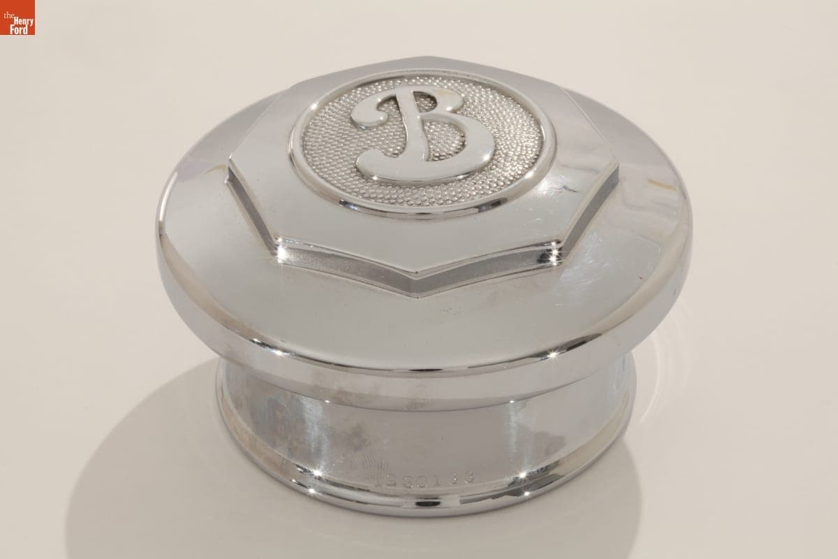 Buick Hubcap, 1918-1929