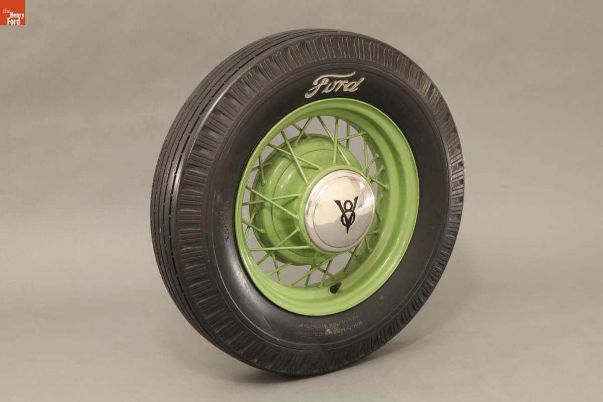 Ford Blackwall Tire & Wheel, 1932-1935