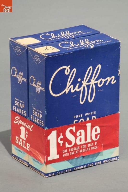 Chiffon Soap Flakes, 1950-1957