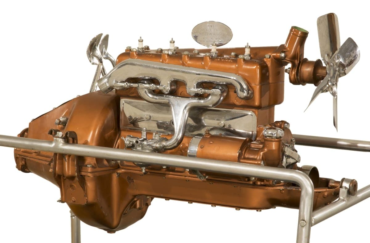 Ford Model T 4-cylinder Automobile Engine, 1924