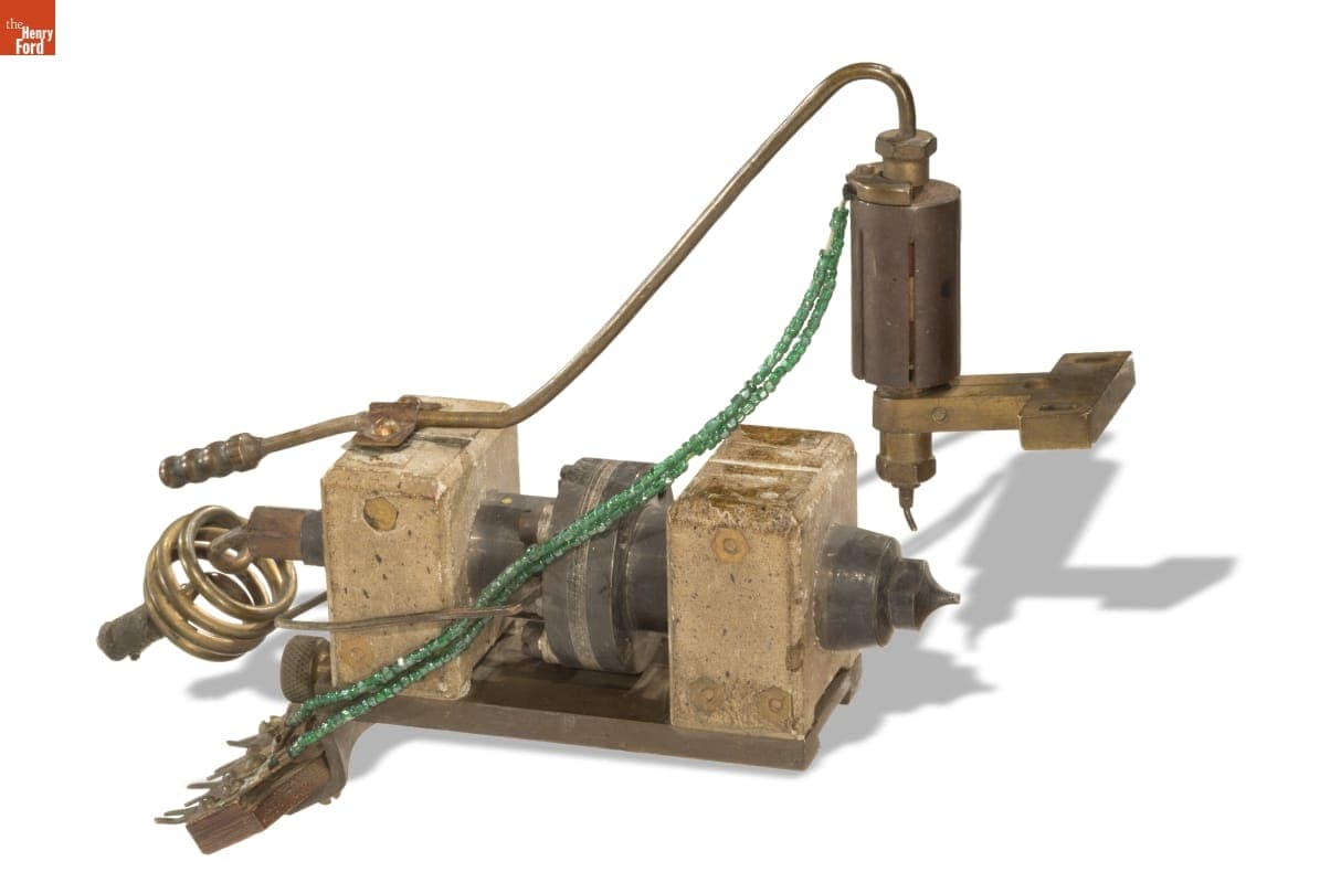 Photo Radio Gun, Used at Hammond Radio Research Laboratory, 1920-1929