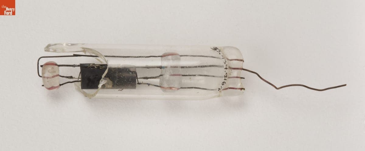 Westinghouse Lamp Company Experimental Radio Tube, 1920-1921