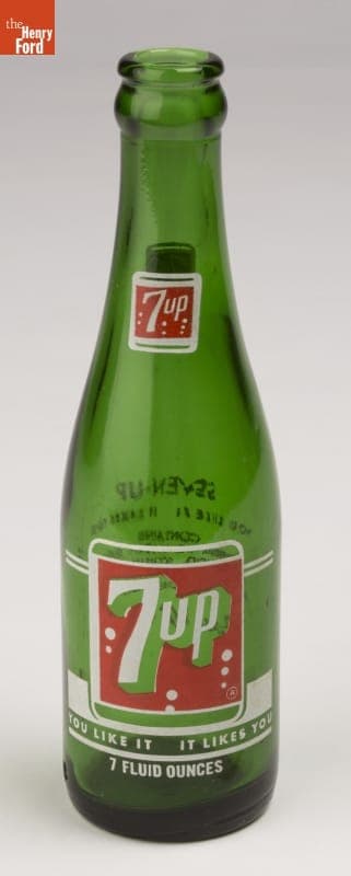 7-Up Bottle, 1953-1969