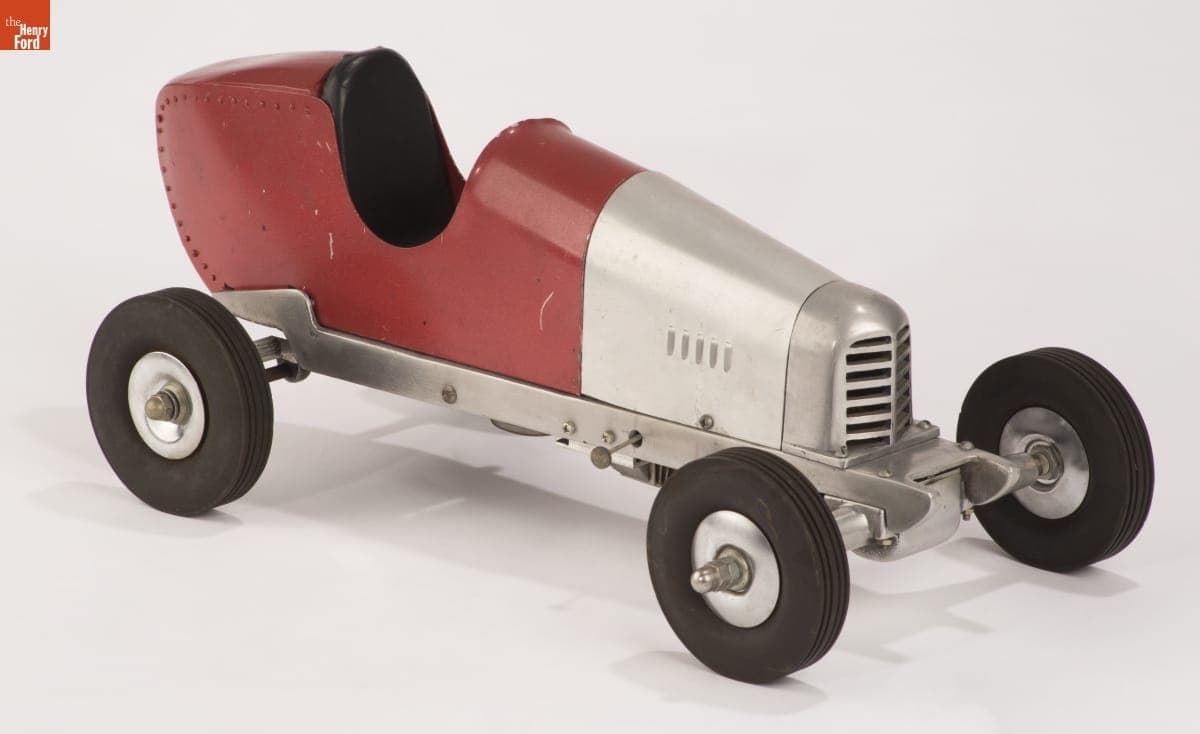 Dooling "Mercury Midget" Gas-Powered Racing Tether Car, 1939-1940
