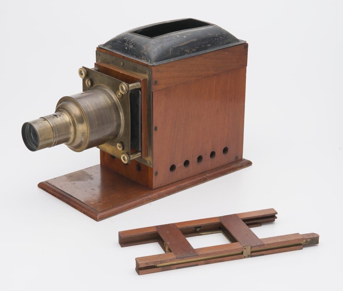 R. R. Beard's Cinematographe Magic Lantern, circa 1890