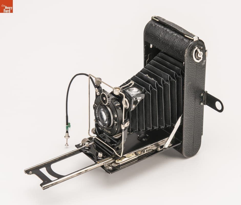 Ica Nixe I Camera, Model 555, 1909-1925