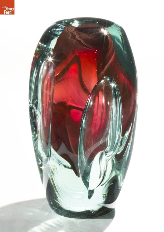 Vase, Attributed to Dominick Labino, circa 1970