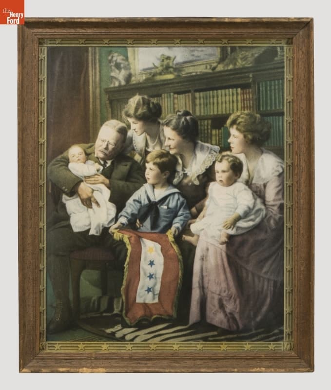 Print, Theodore Roosevelt and Family with Service Flag, 1918