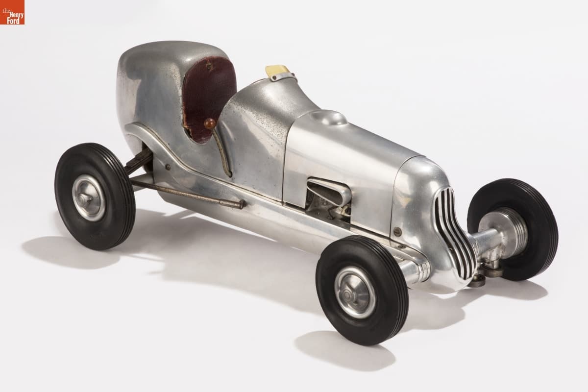 Gardner Welsh "Deluxe" Gas-Powered Racing Tether Car, 1940-1941