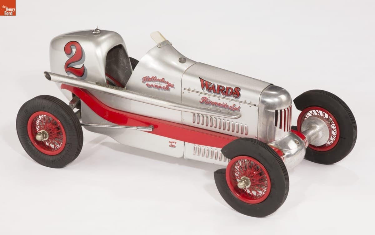 Rexner "Bullnose" Gas-Powered Racing Tether Car, 1940