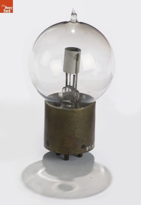 Moorehead Laboratories Vacuum Tube, circa 1917