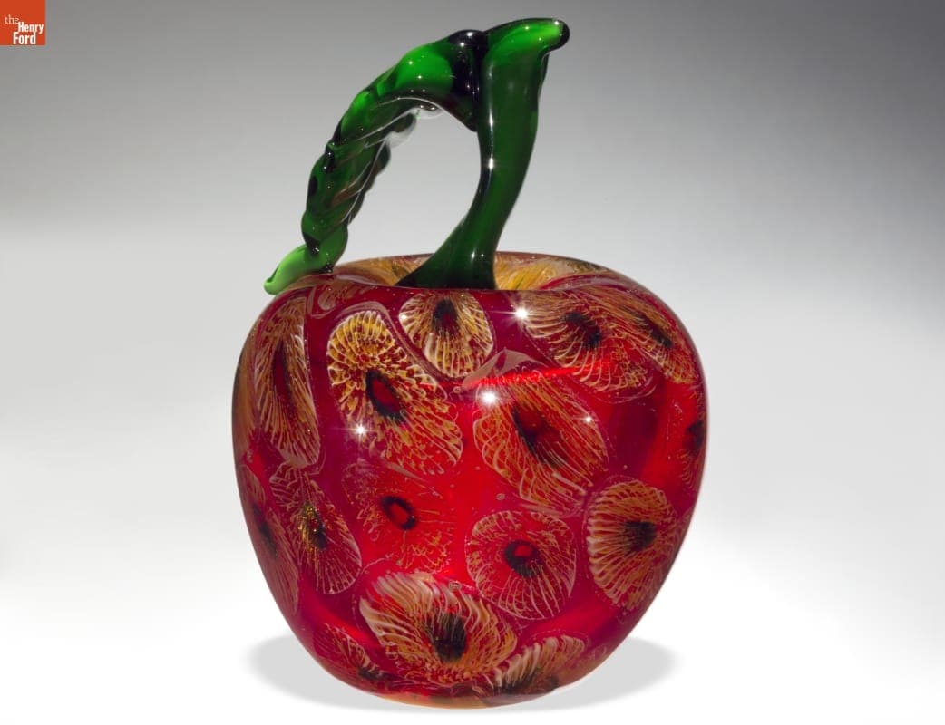 Apple Sculpture, 2016