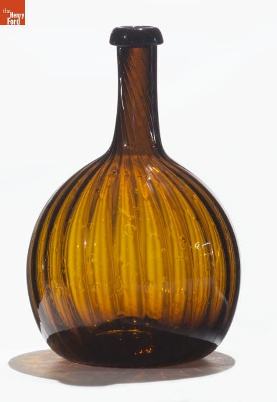 Bottle, 1815-1840